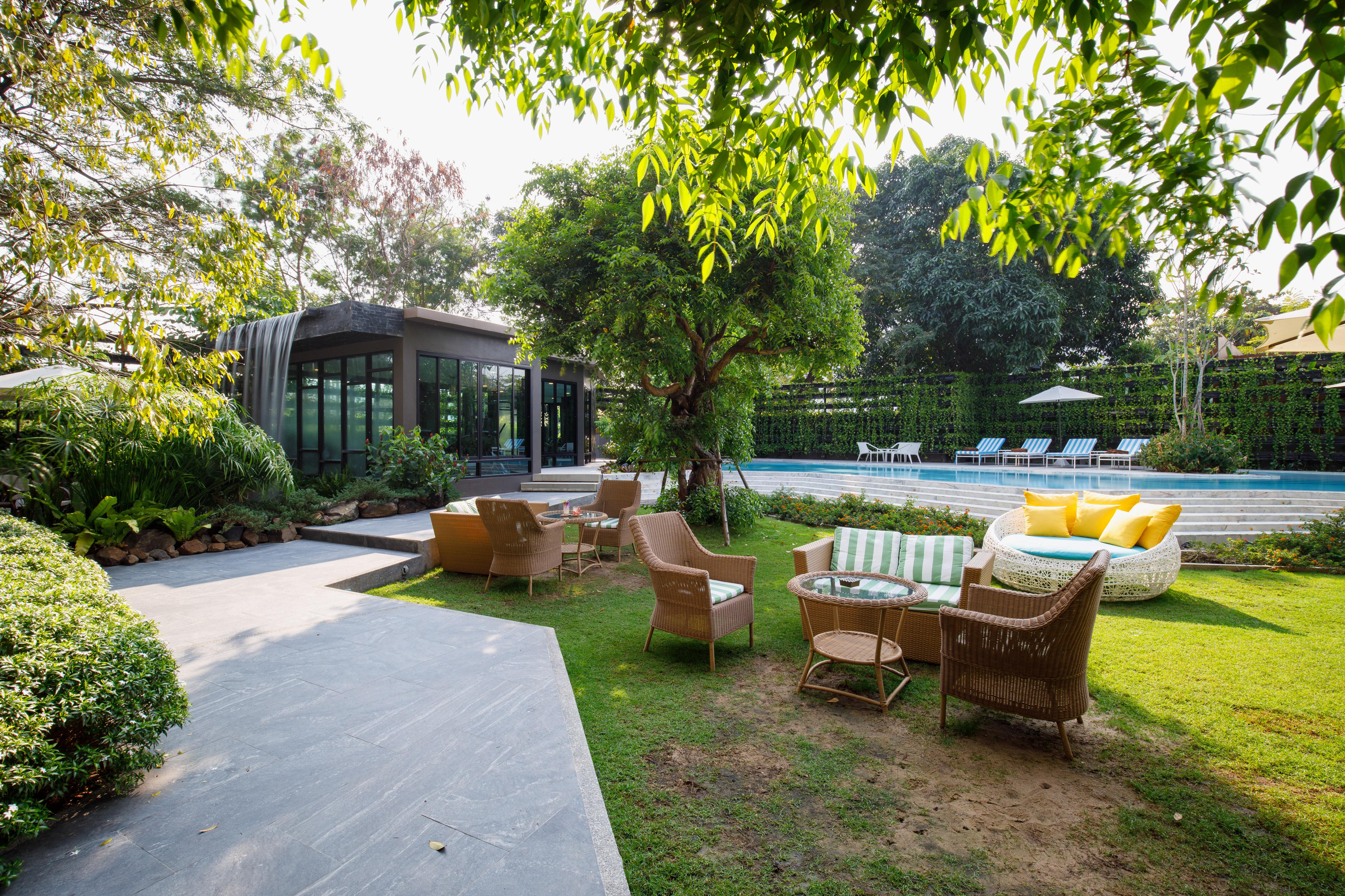 Parc Borough City Resort -Sha Extra Plus Chiang Mai Exterior photo